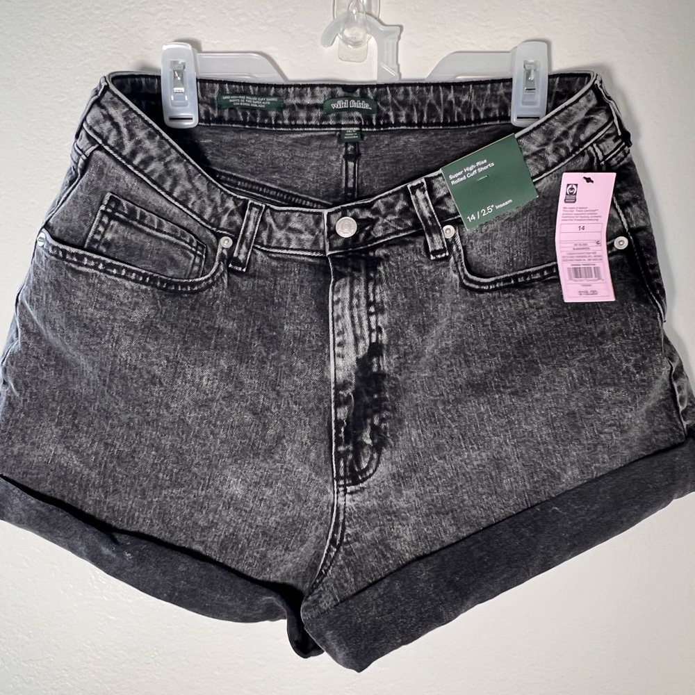 Wild Fable Black Cuff Shorts